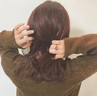 ミディアム カラー Shiho お洒落な エクステ♡ハイトーンのヘアスタイル
