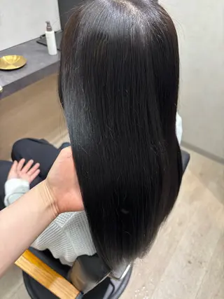 ロング カラー 山本 あゆみのヘアスタイル