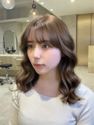 セミロング カラー 透明感カラー🌿 グレージュ🐺陽介のヘアスタイル