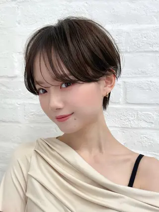 ショート 失敗しない顔まわり× 小顔補正レイヤー難波のヘアスタイル
