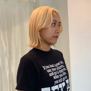 ミディアム カラー 的場 莉音のヘアスタイル