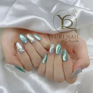 ネイル YURI Nail NARITAのネイルデザイン