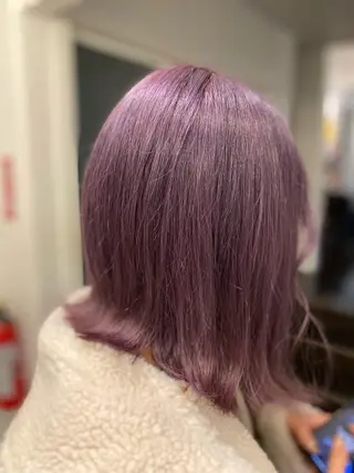 ミディアム 透明感カラー栄 みゆのヘアスタイル