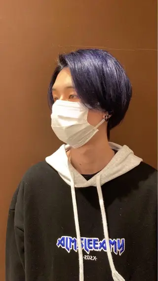 カラー メンズ 小西 美帆のヘアスタイル