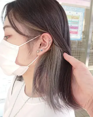 ミディアム カラー ウルフカット/デザイ ンカラー/あらげのヘアスタイル