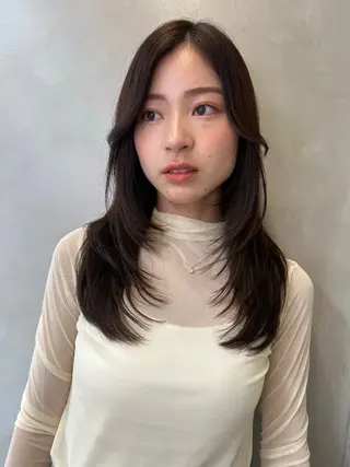 セミロング カラー ヘアアレンジ 🔶似合わせセンター パート/ヤス🔶のヘアスタイル