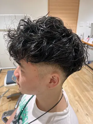 ショート パーマ メンズ メンズサロン LiGKAITO🦖のヘアスタイル