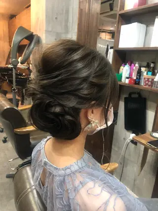 セミロング ヘアアレンジ ワンホンレイヤー エクステづまのヘアスタイル