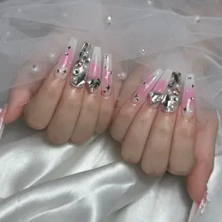 ネイル Nailsalon SIRIUSのネイルデザイン