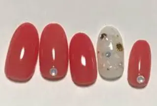 ネイル ゲン レイカのネイルデザイン