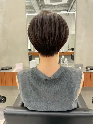 ショート カラー 華 /ショート/ボブのヘアスタイル