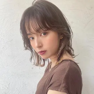ミディアム KAREN🕊️ 大宮美容室のヘアスタイル