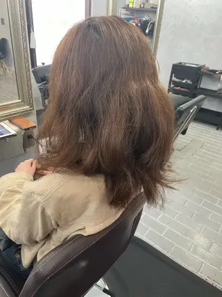 セミロング 艶髪/透明感カラー 山﨑俊輔のヘアスタイル