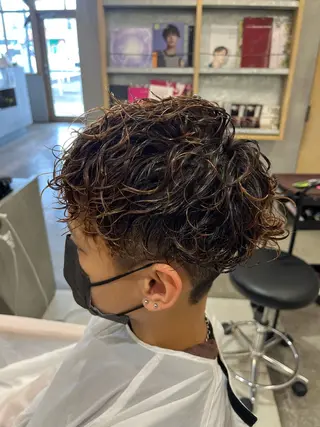 ショート パーマ メンズ 清水 men'sパーマ特化のヘアスタイル