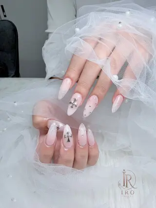 ネイル IRO Nail Studioのネイルデザイン