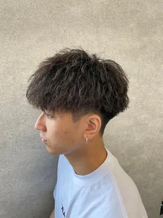 メンズ センターパート マスターかずまのヘアスタイル