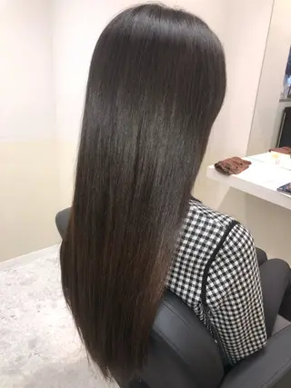 ロング 竜太/縮毛矯正 /似合わせカットのヘアスタイル