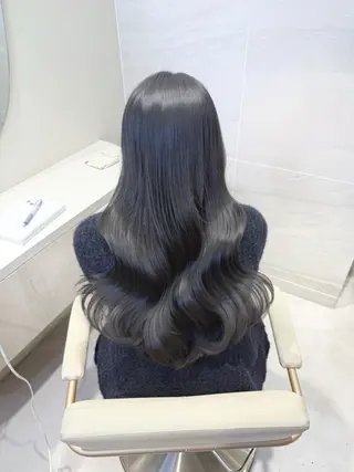 ロング カラー 透明感カラー🌿 グレージュ🐺陽介のヘアスタイル