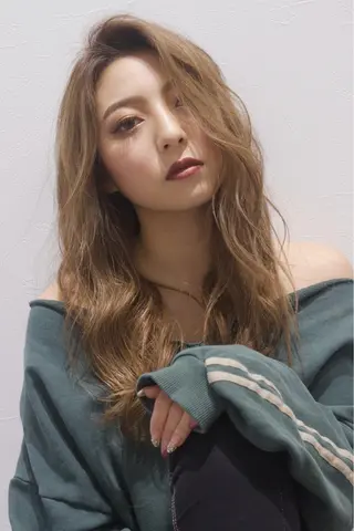 ロング カラー パーマ ヘアアレンジ 韓国ヘア/髪質改善 /Harunaのヘアスタイル