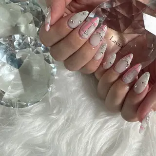 ネイル lavia🖤 ayumiのネイルデザイン