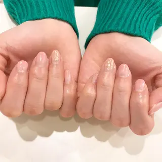 ネイル 板垣 綾乃のネイルデザイン