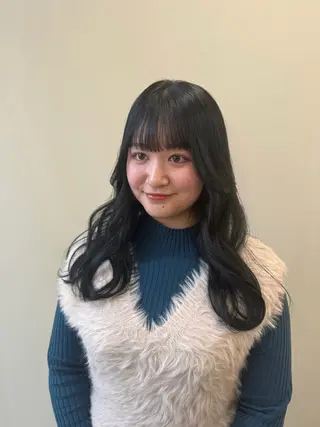 ロング カラー 🩶 AIRA / 透明感カラー 🩶のヘアスタイル
