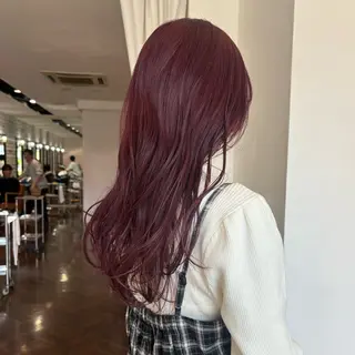 セミロング カラー 的場 莉音のヘアスタイル
