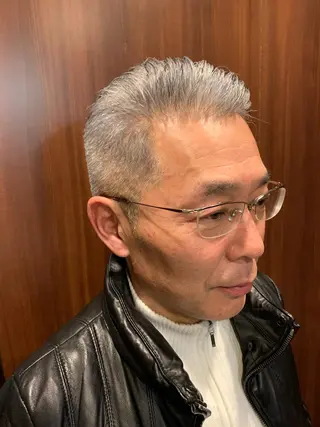 メンズ プレミアムバーバー 草野のヘアスタイル