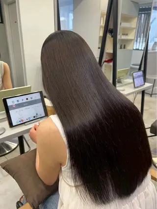 ロング パーマ 韓国×艶ハイトーンが かわいい✨️リオ🍒のヘアスタイル