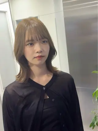 セミロング カラー 韓国ヘア🇰🇷 スズキのヘアスタイル