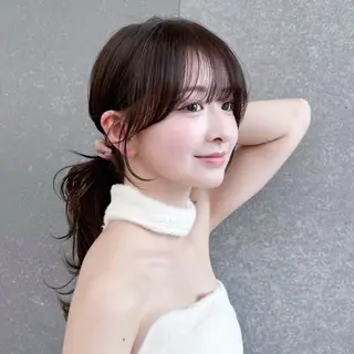 ミディアム 🎀レイヤーカット /艶カラー/なづなのヘアスタイル
