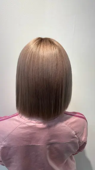 カラー あやと 藤崎美容師のヘアスタイル