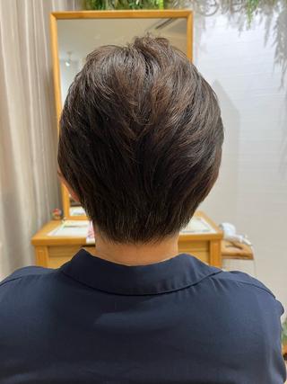 ショート Greens Yokoのヘアスタイル