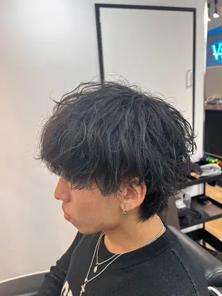 メンズ 毛流れ矯正支持率 No.1🔥瀬川竜生のヘアスタイル