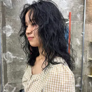 セミロング カラー パーマ ヘアアレンジ キッズ デザインパーマ レイヤーカット 郁美のヘアスタイル