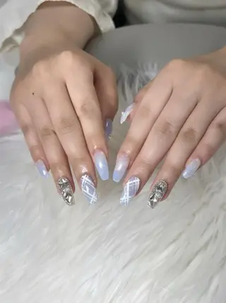 ネイル REBEST南森町 nail🪽のネイルデザイン