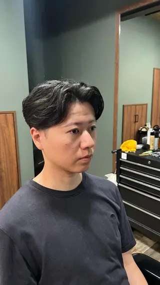 ミディアム センター分けマッシュ 募集中‼️荻沼快のヘアスタイル