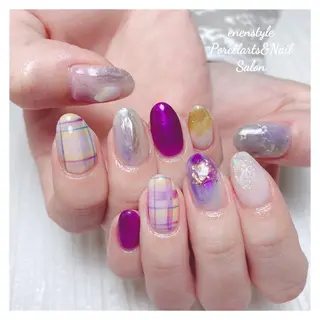 ミディアム ネイル 🐾enen style 🐾のネイルデザイン