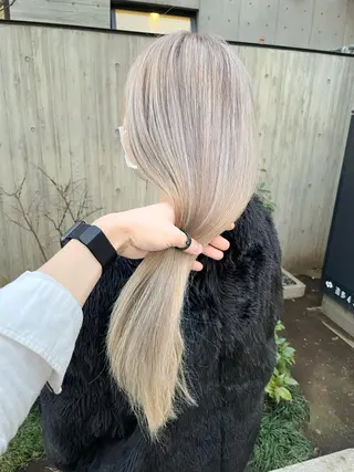 ロング カラー Loob.TOKYO MIYA🌈のヘアスタイル