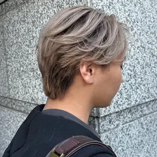 カラー メンズ ハイトーン/アレンジ 🎀アオイ🎀のヘアスタイル