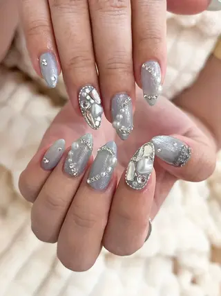 ネイル Nail salon Rhonaのネイルデザイン