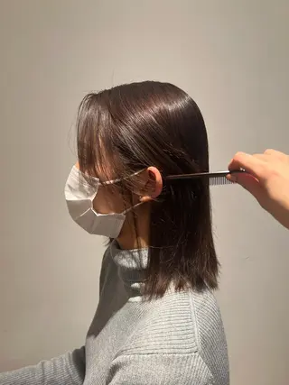 ミディアム 成岡 愛美のヘアスタイル