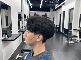パーマ メンズ メンズ特化🔥 田上舶斗/横浜のヘアスタイル
