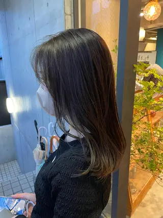 ロング カラー kana .のヘアスタイル