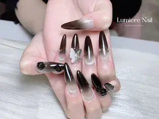 ネイル Lumiere Nailsalonのネイルデザイン