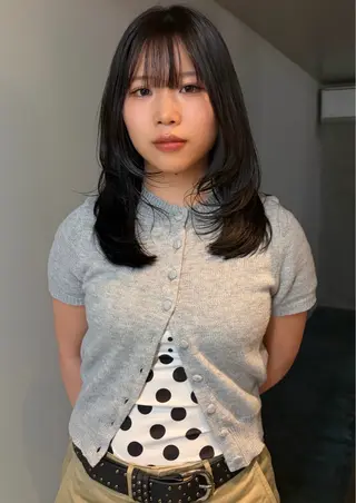 ミディアム 三浦 ふたばのヘアスタイル