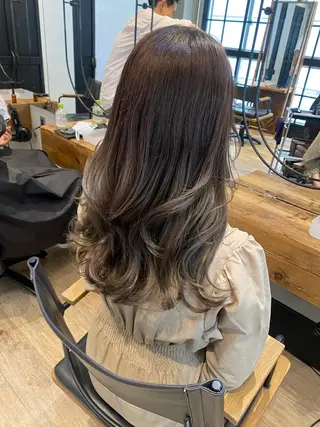 セミロング 新宿/顔周りカット +レイヤー=しずく♩のヘアスタイル