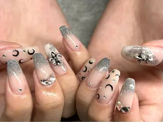 ネイル L' eclatのネイルデザイン