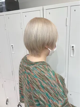 ショート カラー collet岩崎駿王 /ブリーチ/髪質改善のヘアスタイル