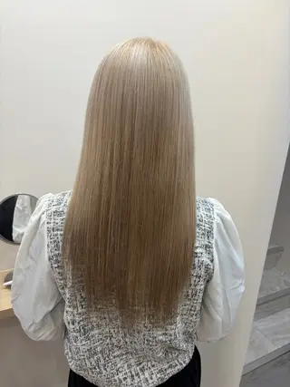 セミロング とき/髪質改善/透明 感カラー☘️のヘアスタイル